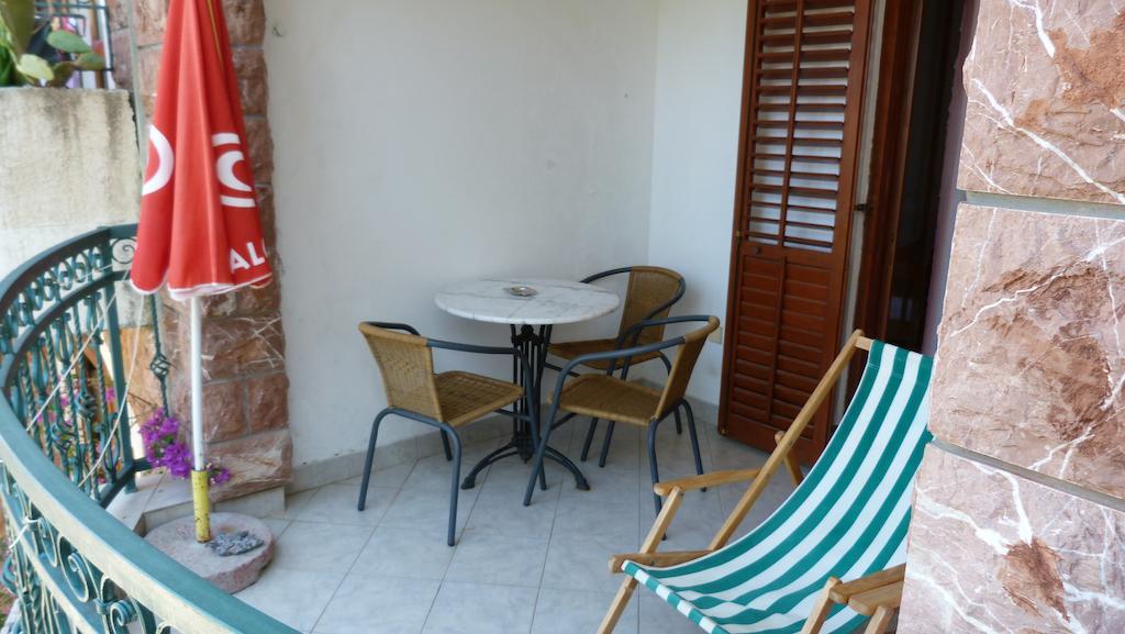 Daire Zoro Sveti Stefan