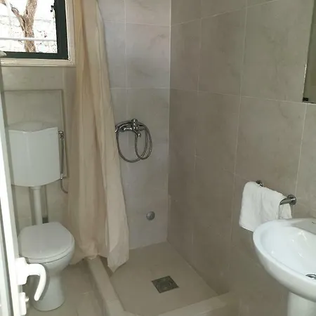 Zoro Apartments 斯韦蒂·斯特凡 外观 照片